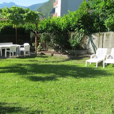 Lägenhet Nearby - Il E Vicino Oliveto Lario