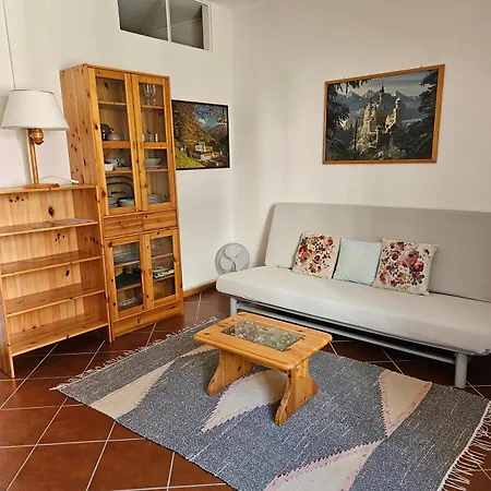 Nearby - Il E Vicino * Oliveto Lario